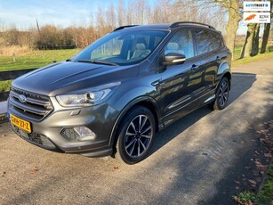 Ford KUGA St line, trekhaak mag 2000 kg trekken!