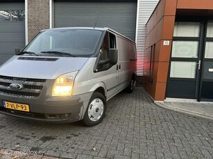 Ford Transit 280M 2.2 TDCI