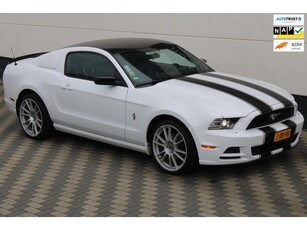 Ford USA Mustang 3.7 V6 309PK Handbak Leder Xenon Navi !!