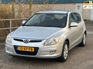 Hyundai I30 1.6i Style!59.000 Km!NAp! 1e eigenaar!Airco!PDC!