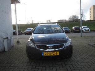 Kia Cee'd Sporty Wagon 1.4 CVVT X-tra