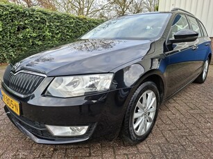 Škoda Octavia Combi 1.2 TSI Greentech Ambition Businessline