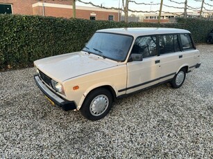 Lada 2100-serie 2104 1.7i