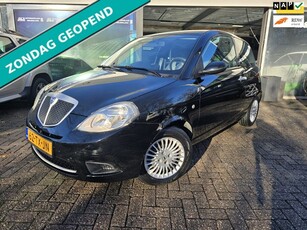 Lancia Ypsilon 1.2 Argento 12MND GARANTIE AIRCO ELEC