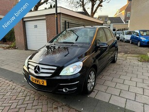 Mercedes-Benz B 170 automaat navi trekhaak stoelverwarming