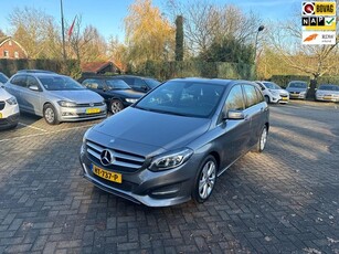 Mercedes-Benz B-klasse 180 Ambition , navigatie , pdc voor