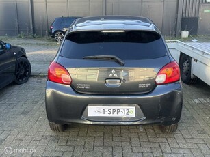 Mitsubishi Space Star 1.0 Benzine ?? VOOR ONDERDELEN