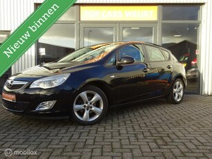 Opel Astra 1.6 Cosmo