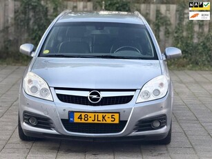 Opel Vectra Wagon 2.2-16V Executive ,2de eignnar ,km nap