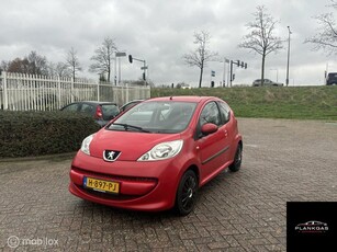 Peugeot 107 1.0-12V Urban Move