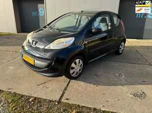 Peugeot 107 1.0-12V XS