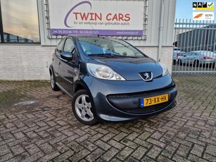 Peugeot 107 1.0-12V XS Urban Move 5drs airco