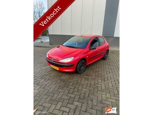 Peugeot 206 1.1 XR