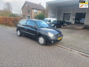 Renault Clio 1.2-16V Authentique Basis met Nieuwe APK