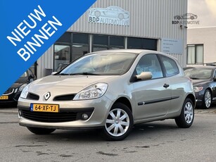 Renault Clio 1.6-16V Dynamique AUTOMAAT/AIRCO/CRUISE