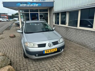 Renault Mégane 1.6-16V Dynamique Comfort Clima,Cruise