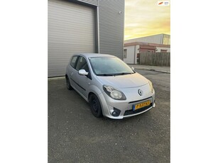 Renault Twingo 1.2-16V Initiale