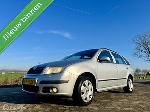 Skoda Fabia Combi 1.4-16V, BJ 2006, Airco, PDC, APK Dec 2025