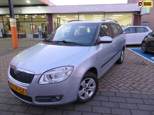 Skoda Fabia Combi 1.6-16V AUTOMAAT !74dKM !! ELEGANCE