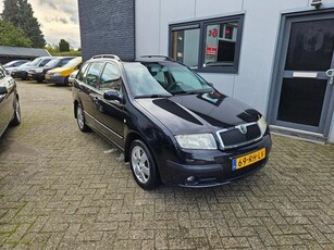 Skoda Fabia Combi 2.0 Elegance Airco / Cruise control