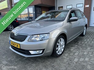 Skoda Octavia Combi 1.4 TSI Greentech Elegance Businessline