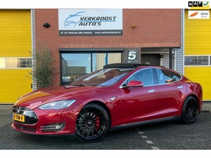 Tesla Model S P90D Performance. luchtvering. pano.super