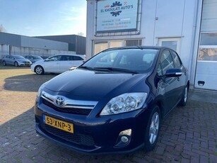 Toyota Auris 1.8 Full Hybrid Business