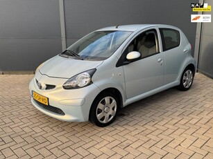 Toyota Aygo 1.0-12V + 5 Deurs / Nap / Nieuwe Apk