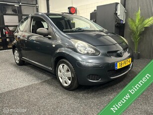 Toyota Aygo 1.0-12V Cool AIRCO / NIEUWE APK / RIJKLAAR