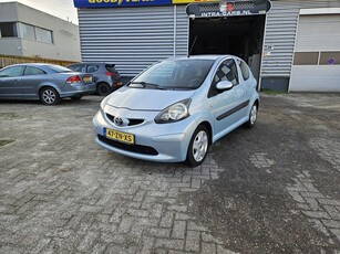 Toyota Aygo 1.0-12V Goed rijdende en zeer nette zuinige