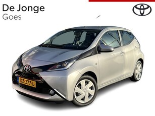 Toyota Aygo 1.0 VVT-i x-play Airco Parkeercamera