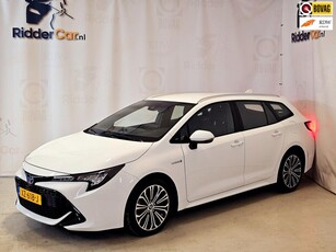 Toyota Corolla Touring Sports 1.8 Hybrid First