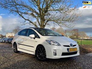 Toyota Prius 1.8 Executive Business Schuif/kantel dak +