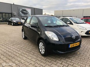 Toyota Yaris 1.3 VVTi 5DRS AIRCO ELL PAK ..100.005 KM