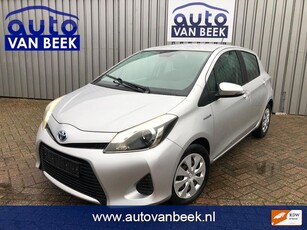 Toyota Yaris 1.5 Full Hybrid AspirationCruiseNav