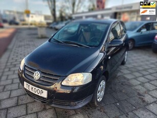 Volkswagen Fox 1.2 Trendline! ZUINIG! GOED ONDERHOUDEN!