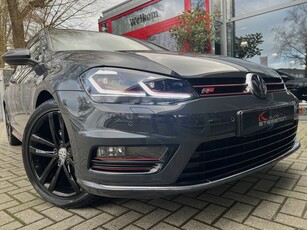 Volkswagen Golf 1.2 TSI *!* R-LINE *!* NAVI/ LED/ 18 INCH/