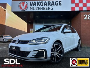 Volkswagen Golf 1.4 TSI GTE EDITION // FULL LED // LEDER //