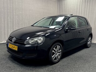 Volkswagen Golf 1.4 Trendline Pano 5 Drs D.riem v.v