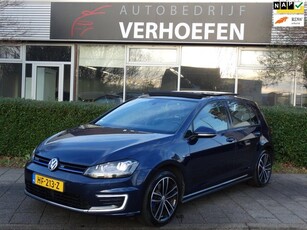 Volkswagen Golf 1.4 TSI GTE - PANORAMA - ZWART LEDER-