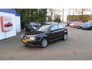 Volkswagen Golf 1.6 Trendline