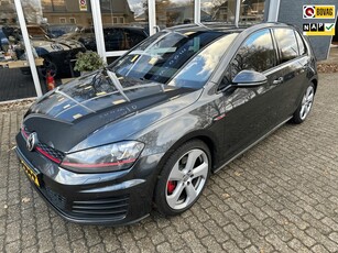 Volkswagen Golf 2.0 TSI GTI