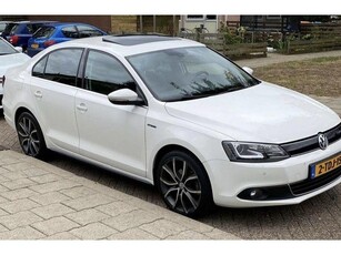 Volkswagen Jetta 1.4 TSI Hybrid ACCU DEFECT !!