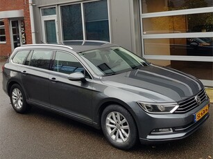 Volkswagen Passat Variant 1.6 Tdi 169.356Km Navi Trekhaak