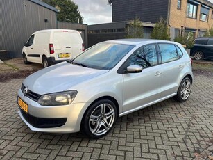 Volkswagen POLO 1.2 Easyline - Met nieuwe APK!