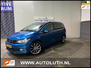 Volkswagen Touran 1.5 TSI Highline Business R 7p