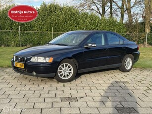 Volvo S60 2.4 Kinetic Leder NAP tellerstand Youngtimer!