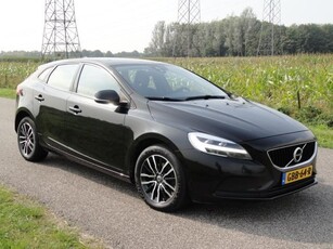 Volvo V40 2.0 D2 Inscription Full LED / NAVIG / ECC / PDC