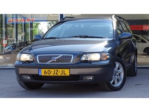 Volvo V70 2.4 D Comfort Line Automaat Airco