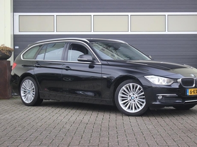 BMW 3-SERIE Touring 316i High Executive | Leer | Navigatie |